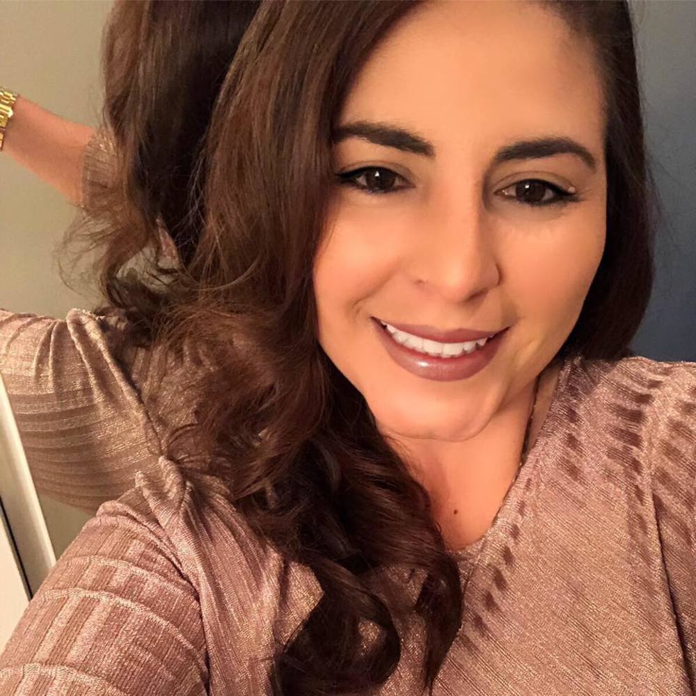 Meet your Posher, Carolina